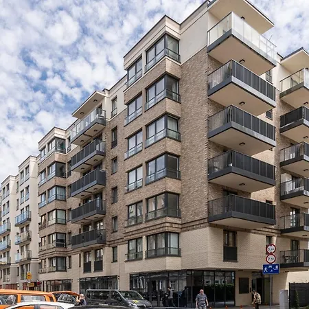 Rentplanet - Zajezdnia Apartment *