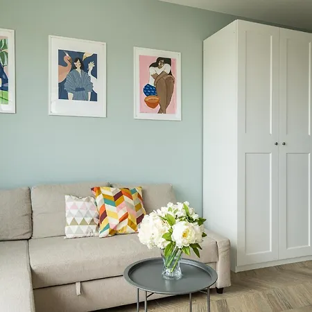 Rentplanet - Zajezdnia Apartamento